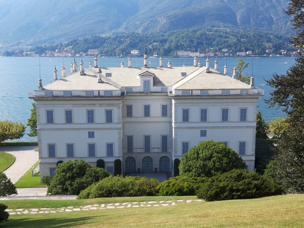Lake Como Villas for Weddings & Photoshoots: Balbianello, Carlotta, Villa d’Este and More Neoclassical Villa Melzi and its lakeside garden in Bellagio
